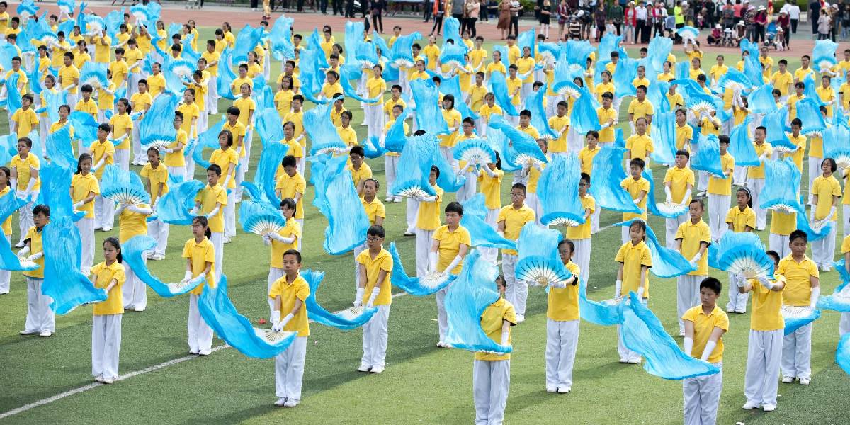 柏力嘉制衣運動會運動服定制案例 柏力嘉制衣運動會運動服定制案例